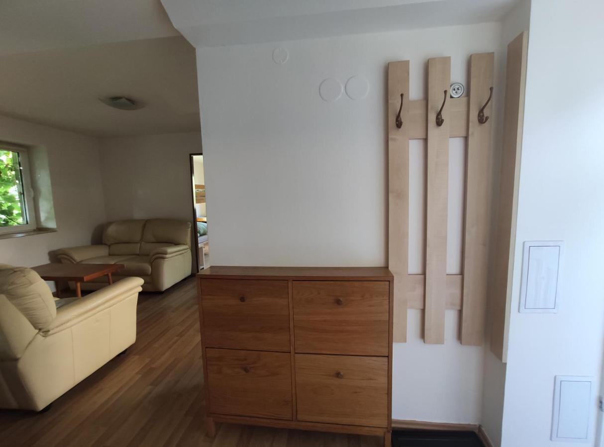 Apartman Hulin, Chrastany - Bily Exterior foto