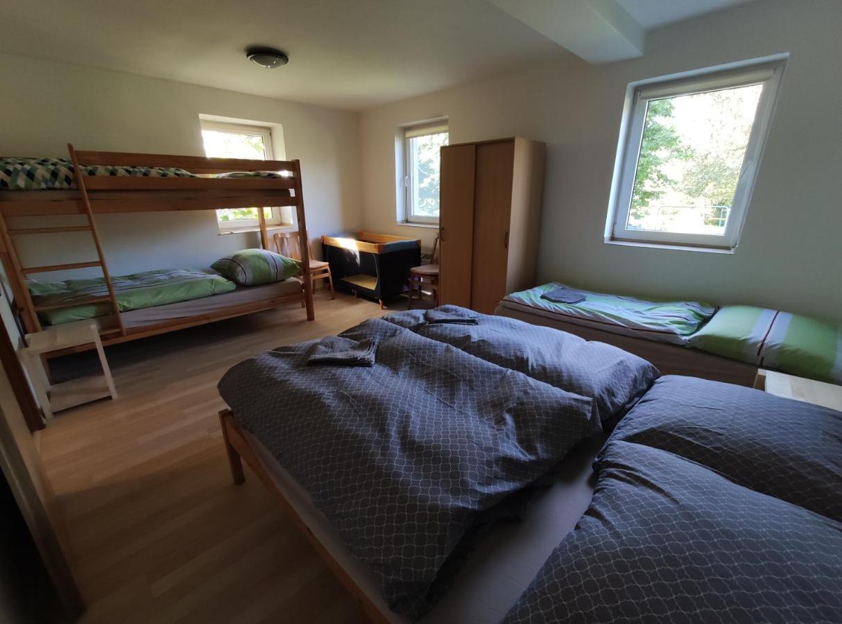 Apartman Hulin, Chrastany - Bily Exterior foto